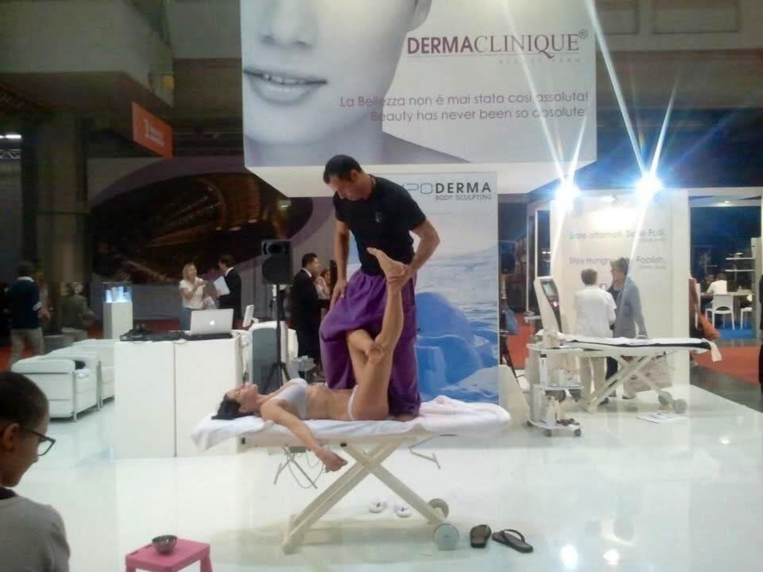 Dimostrazione professionale in posizione supina