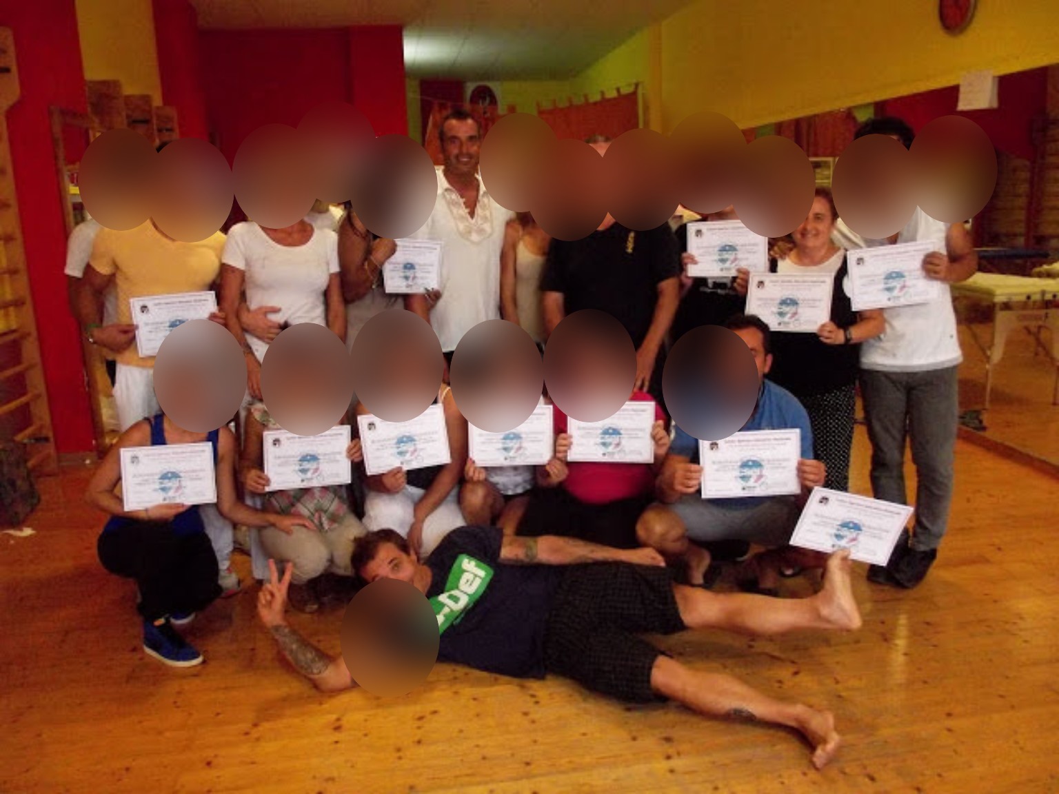 Gruppo del corso con gli attestati finali